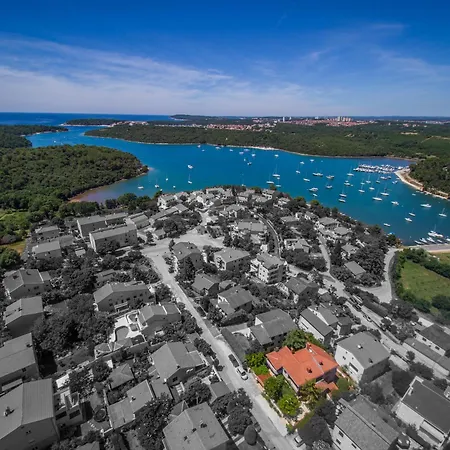 Appartement Traumurlaub In Mavero A1 In Strandnaehe Banjole